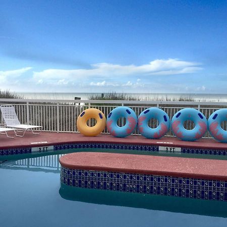 Castaway Beach Inn & Swim Up Bar Норт-Міртл-Біч Екстер'єр фото